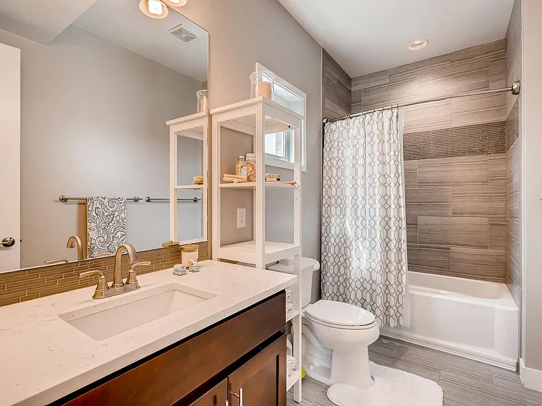 410 Inca St — Photo 17