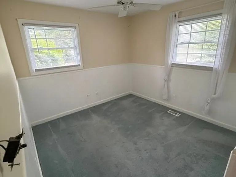 207 E Church St — Photo 19