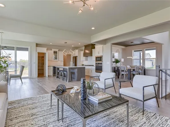 24331 W 126th Ter, Olathe, KS 66061