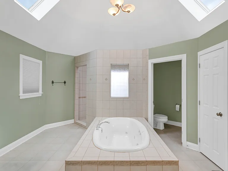 3N812 John Greenleaf Whittier Pl — Photo 48