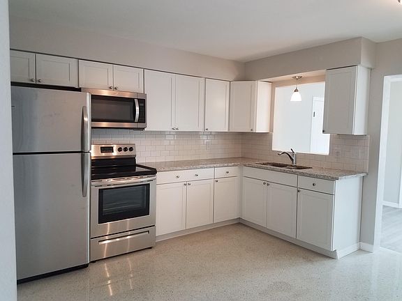 2nd image of 5718 16th Ave S