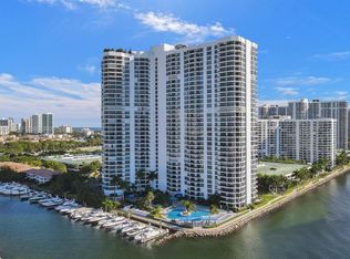 Mystic Pointe  500, Aventura, FL 33180