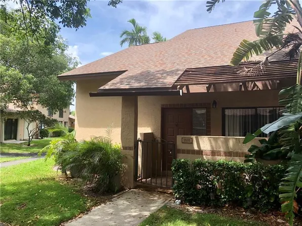 3605 NW 21st Ct, Pompano Beach, FL 33066