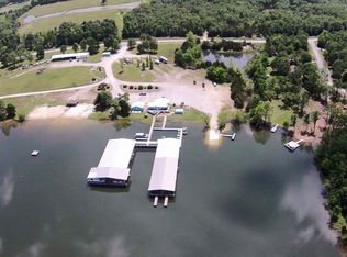 1361 E Tri Lakes Dr, Horseshoe Bend, AR 72512