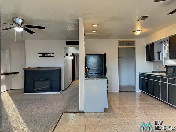 5th image of 304 W Washington Ave