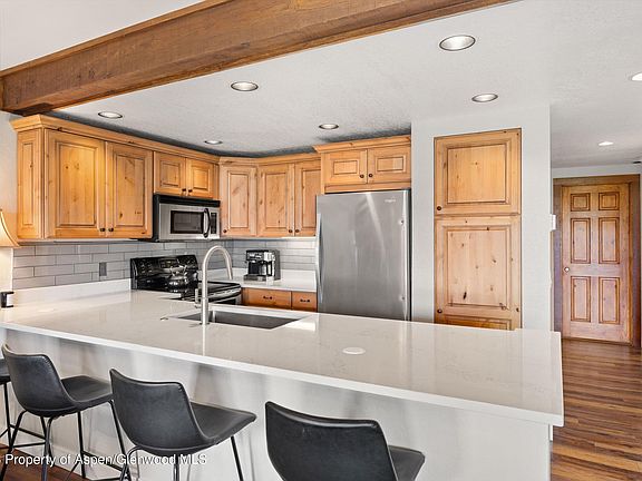 5th image of 55 Upper Woodbridge Rd Suite I5