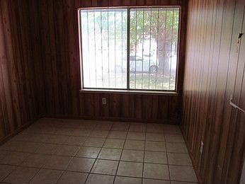4th image of 7916 Rockhurst Way