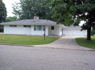 304 Haral Ave, Sturgis, MI 49091
