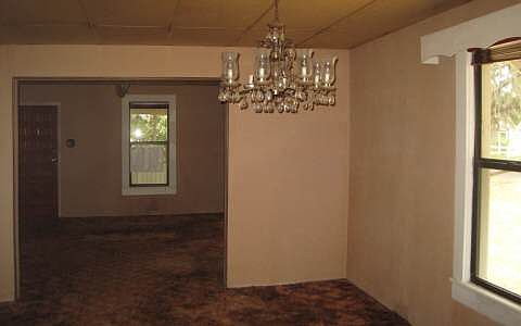 2nd image of 590 Kirkland St