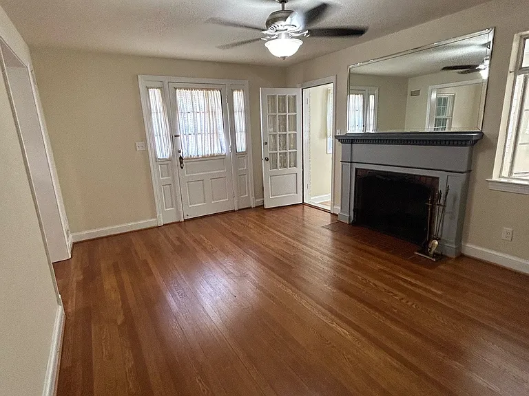 5323 Wilson Blvd — Photo 9