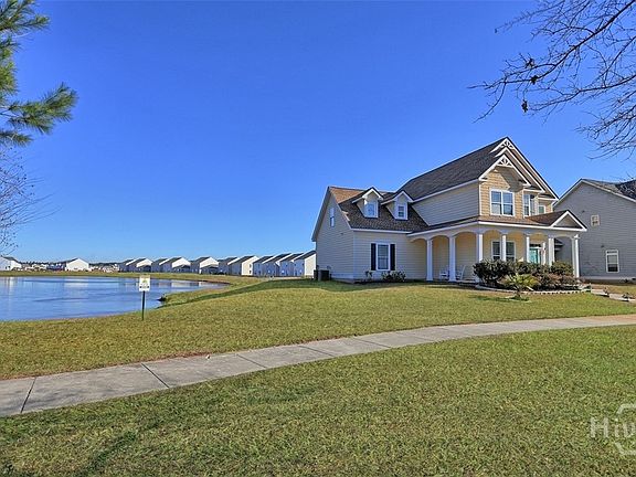 5th image of 303 Lakeside Boulevard