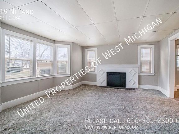 3rd image of 819 Neland Ave SE