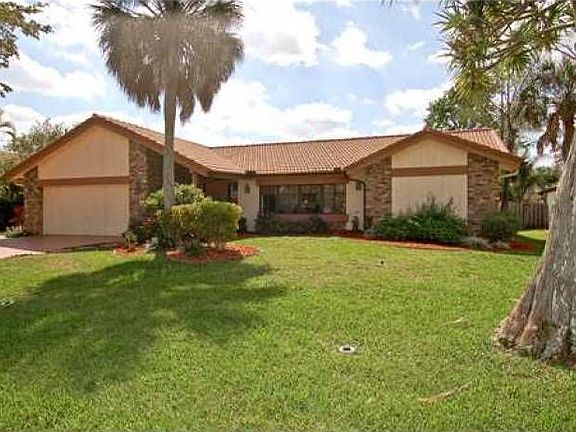 2nd image of 8310 NW 15th Ct