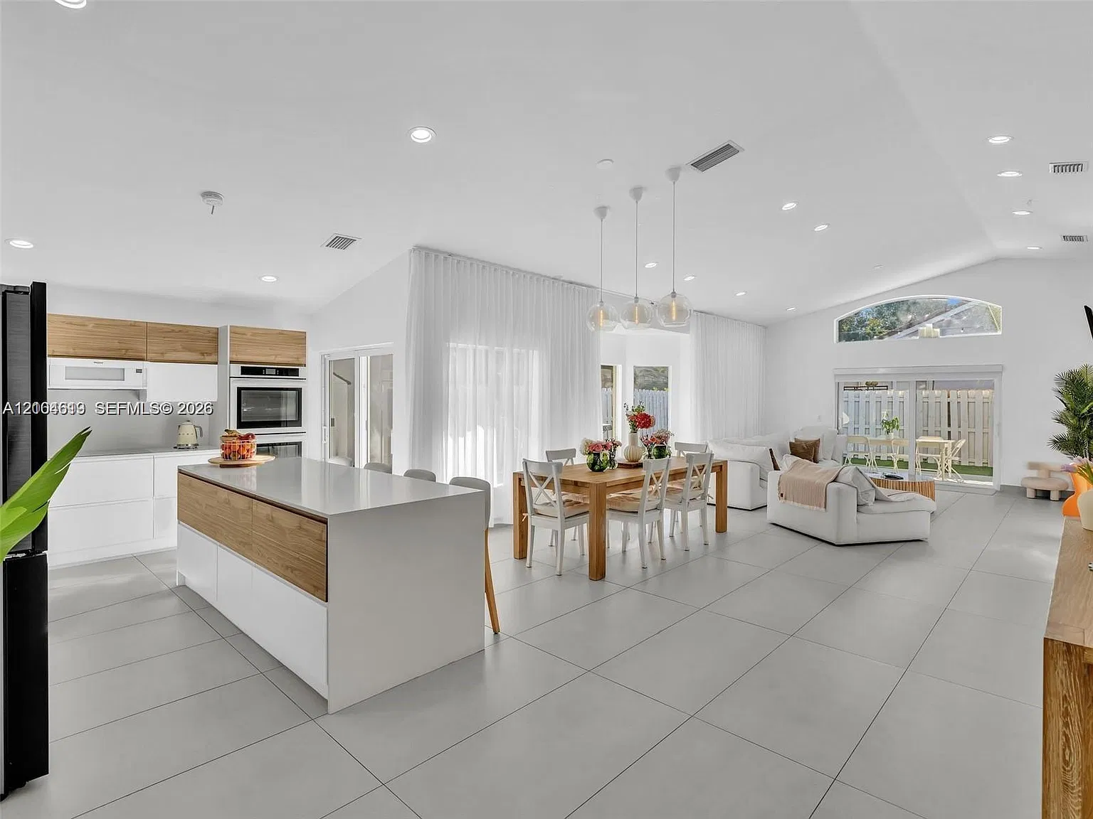 Banyan Oakridge Plat — Photo 3