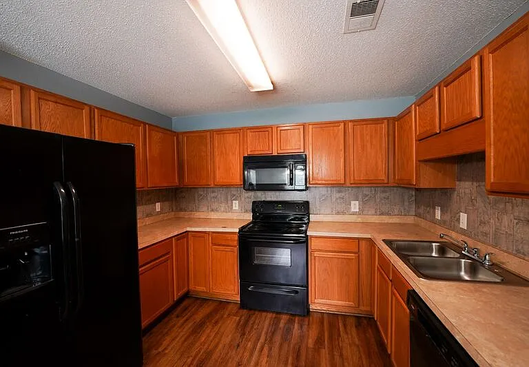 8 Willow Lakes Dr — Photo 9