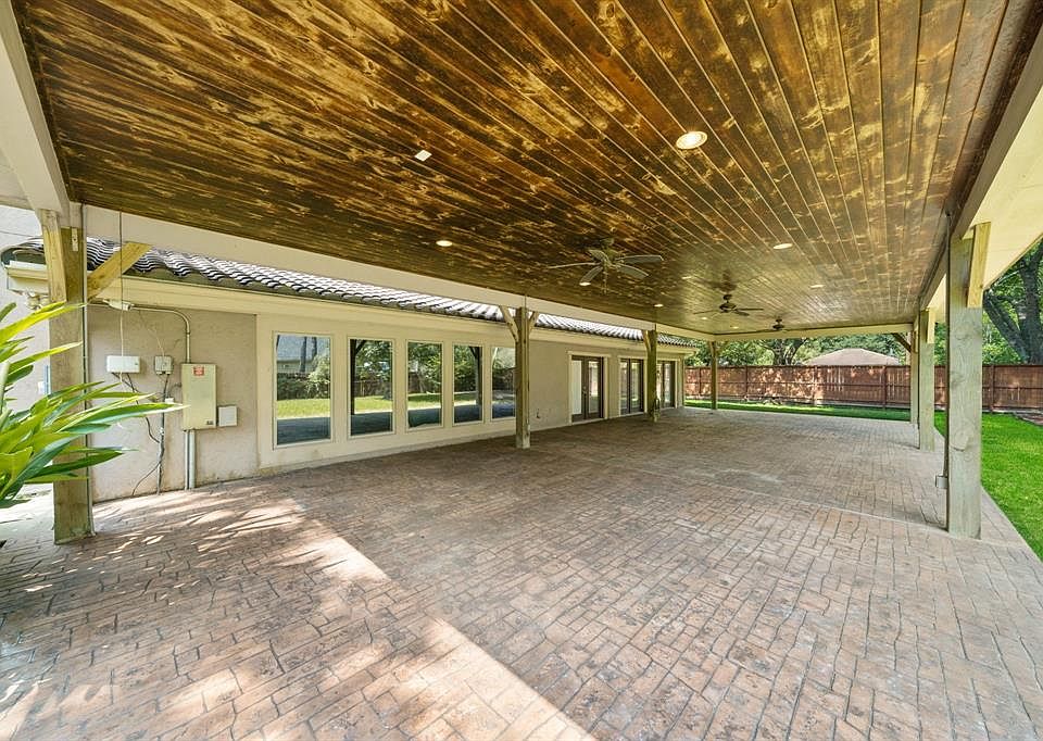 1207 Thomas Dr, Friendswood, TX 77546 MLS 4474763 Zillow