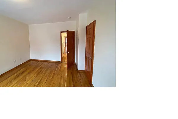 Rented by Fave Realty Inc | media 3