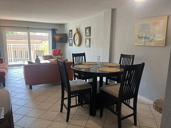 5th image of 145 Halifax Ave APT 205