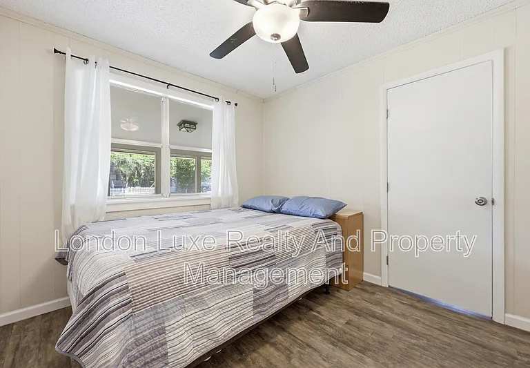 9246 Bearden Rd — Photo 11