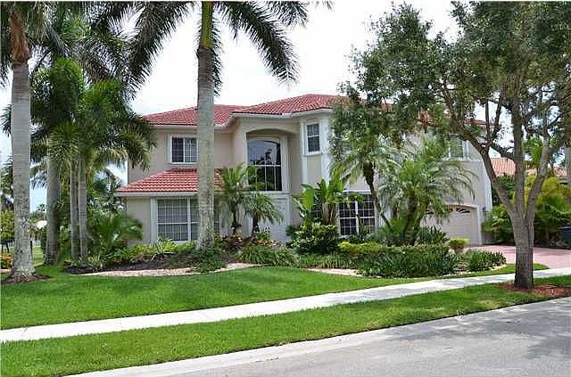 1st image of 2786 Meadowood Dr