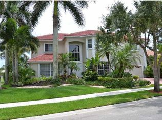 2786 Meadowood Dr, Fort Lauderdale, FL 33332