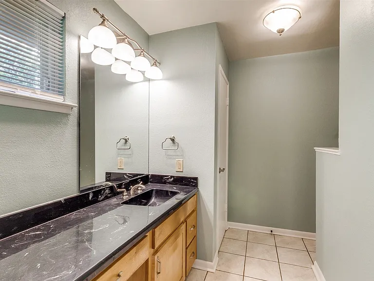 11353 Coral Hills Dr — Photo 11