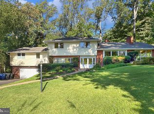 3516 Highview Pl, Falls Church, VA 22044