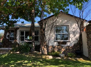 201 Albert Pl, Costa Mesa, CA 92627