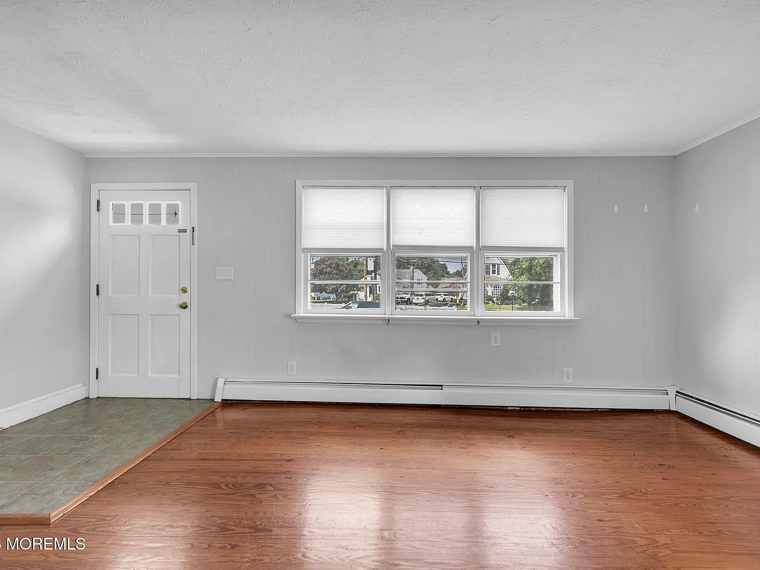 3 bed, 2886 sqft, $3,400 — Photo 2