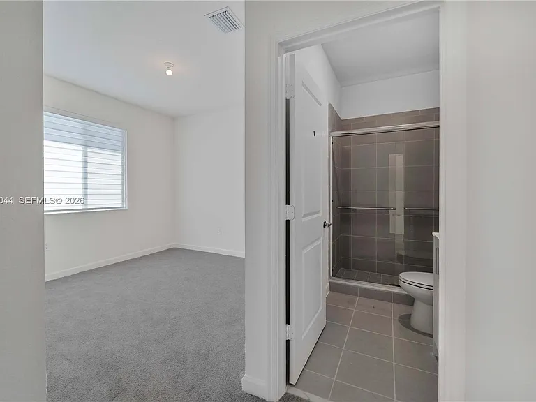 701 SE 13th Street Cir — Photo 18