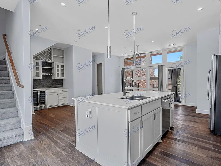 5202 Capitol Ave #1108 — Photo 5