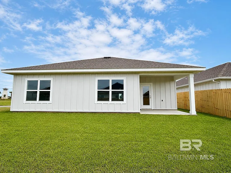 21812 Aleutian Ave — Photo 3