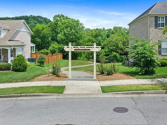 3rd image of 7553 Watervale Dr