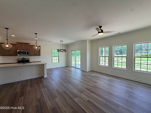 4th image of 21 Yardley Drive