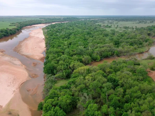 2710th, Waurika, OK 73573