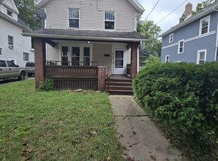 818 Avon St, Akron, OH 44310