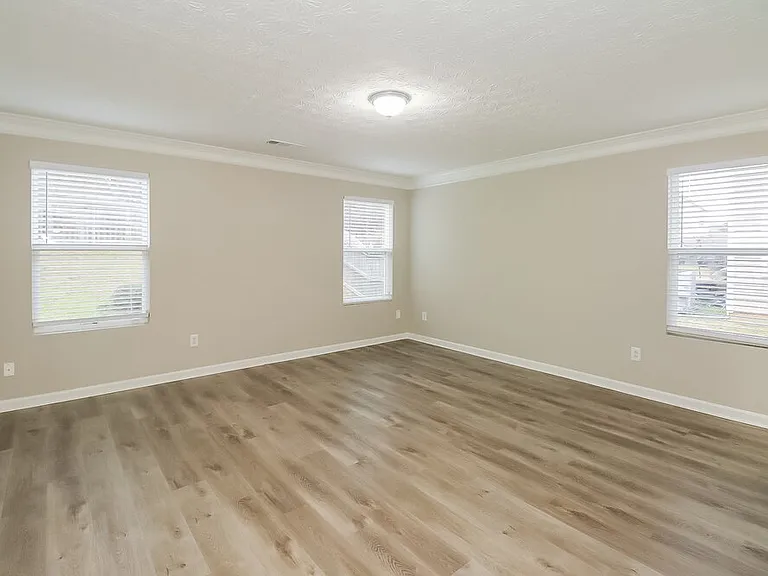 5616 Sable Way — Photo 10