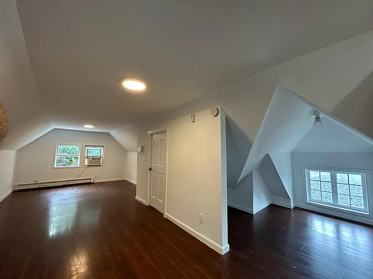 28 Fairview Ave #3 — Photo 1