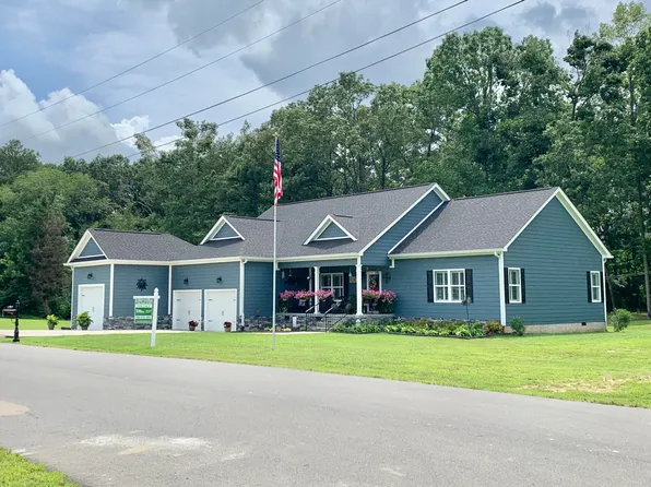 457 Mockingbird Ln, Summerville, GA 30747