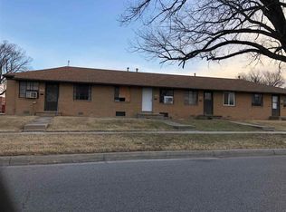 6520 E Cottonwood Ln, Wichita, KS 67207