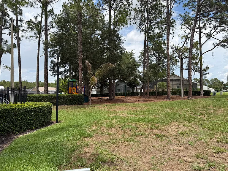 318 Quimby Dr — Photo 9