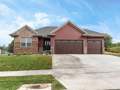 1064 Covered Wagon Dr, Iowa City, IA, 52240