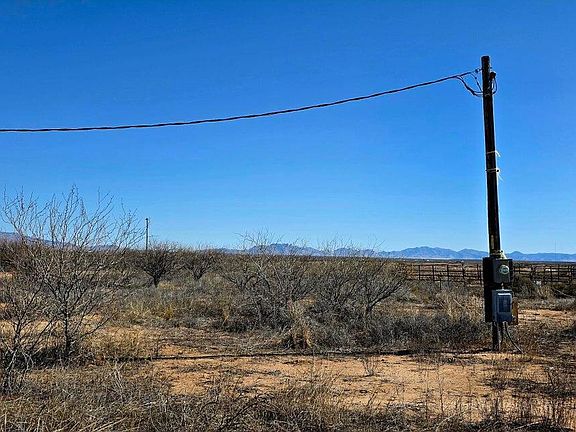 5th image of E Chambers Rd