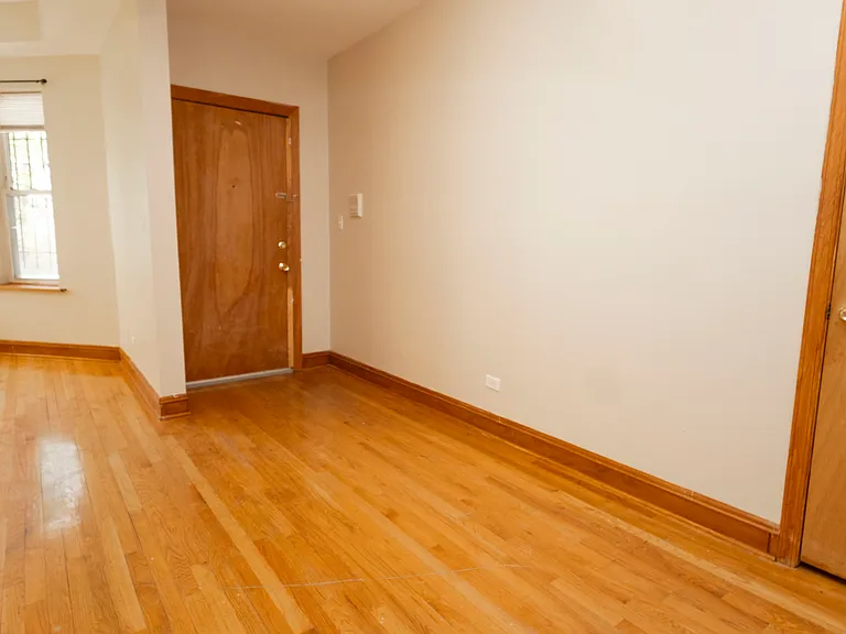 1516 W Farwell Ave #1 — Photo 6