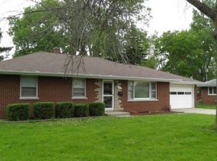 850 Meadow Ter, Aurora, IL 60505