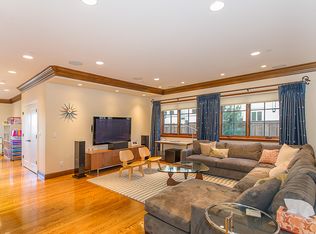 1456 Drake Ave, Burlingame, CA 94010