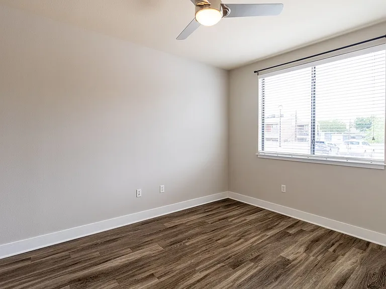 3016 Guadalupe St #208 — Photo 12