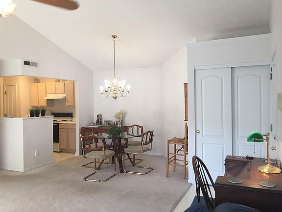 3rd image of 7196 Fieldstone Ct Unit E