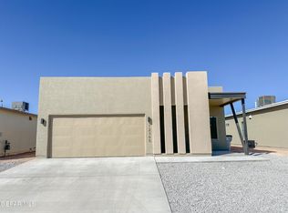 12121 Bahjat Dr, El Paso, TX 79934