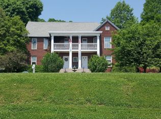 1765 Lake Barkley Dr #2, Kuttawa, KY 42055